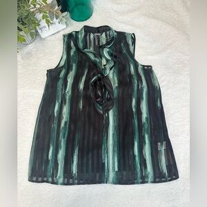Daisy Fuentes sleeveless top Size Small